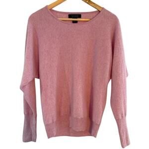 Women’s medium Tahari 100% 2 ply cashmere relaxed fit pullover sweater